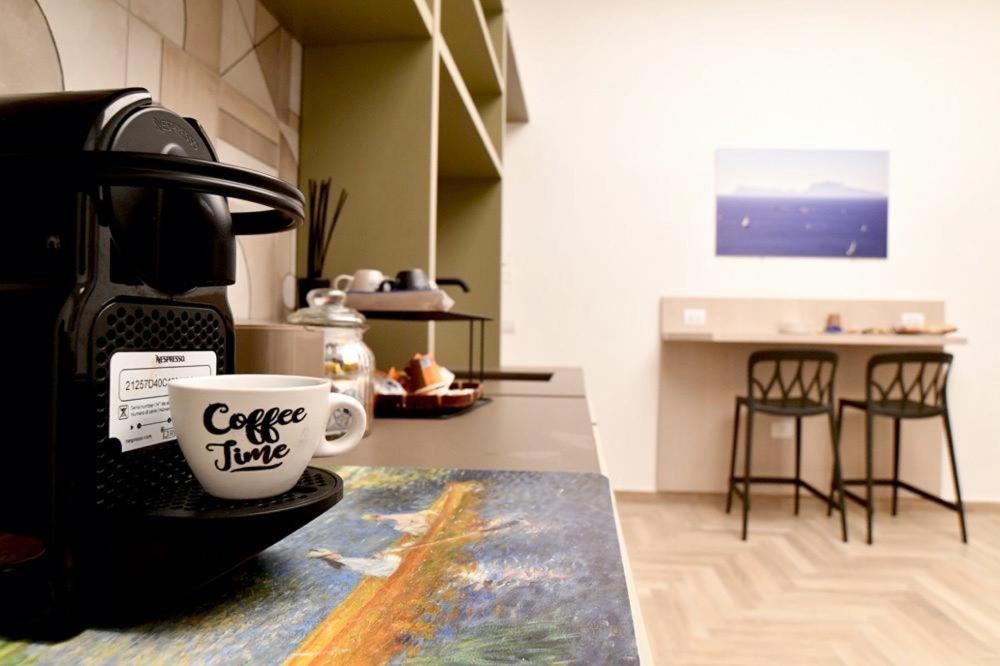 Il Picchio Di Chiaia Hotel Napoli Eksteriør billede