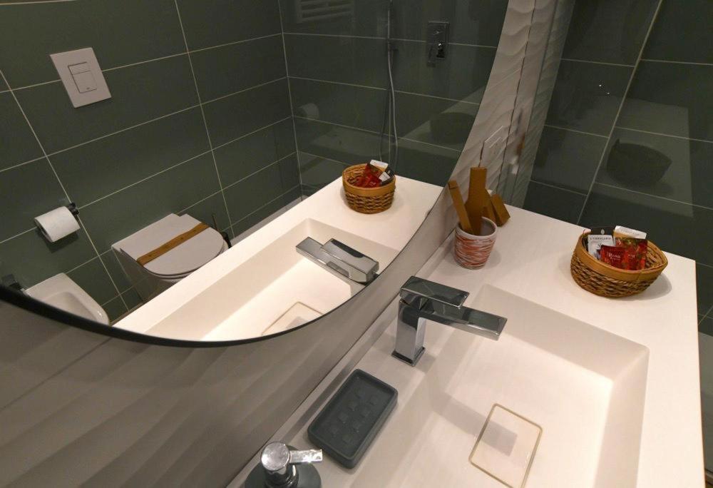 Il Picchio Di Chiaia Hotel Napoli Eksteriør billede
