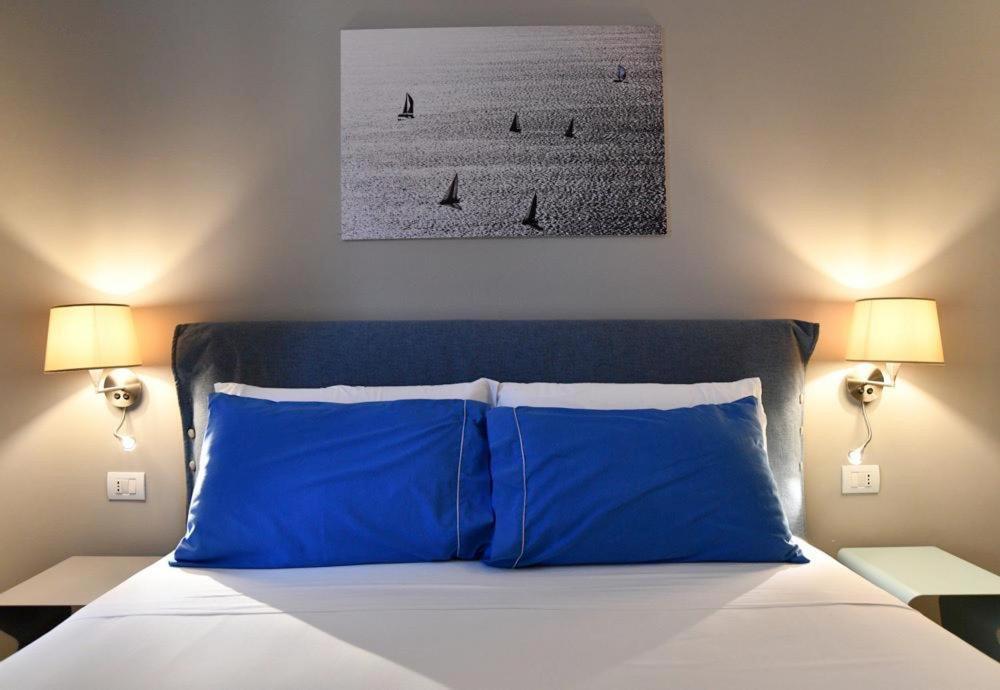 Il Picchio Di Chiaia Hotel Napoli Eksteriør billede